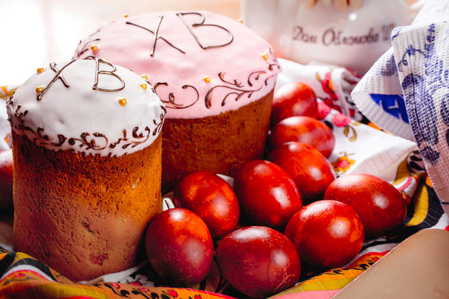 Расписание освящения куличей в храмах Бобруйска 15-16 апреля