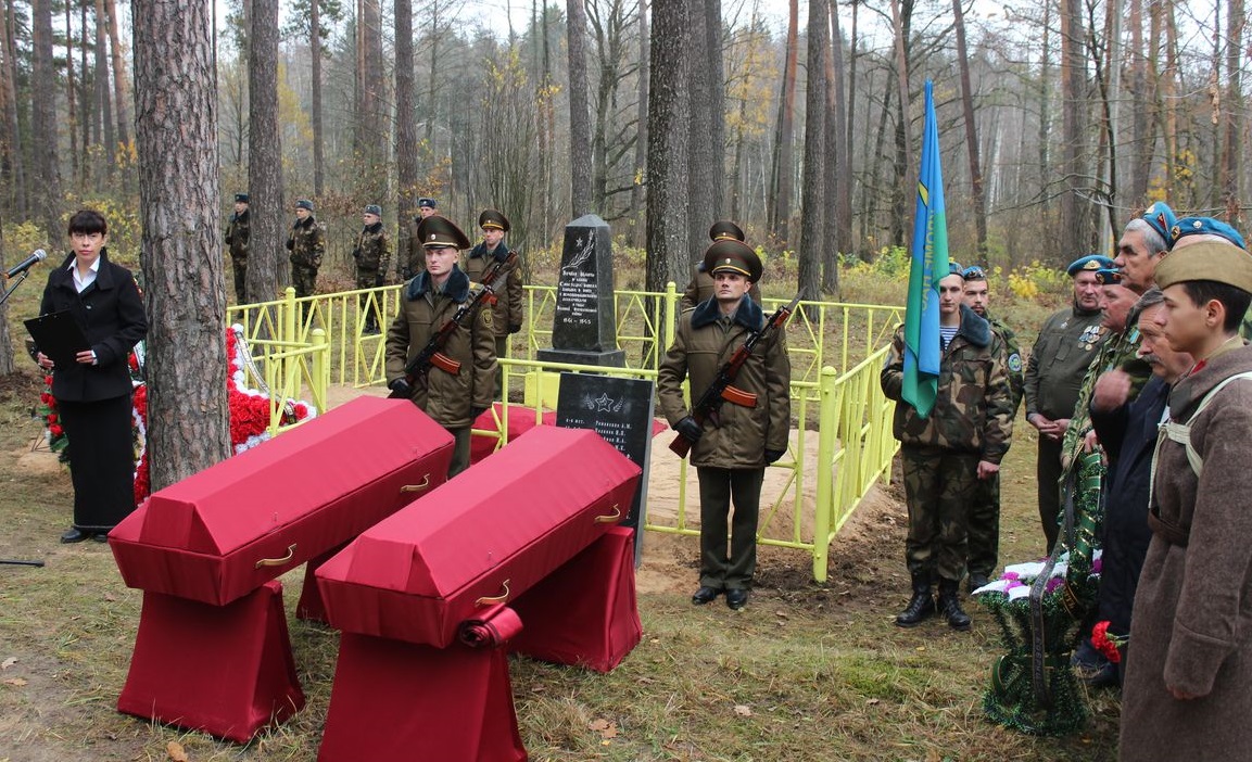 В Мирадино перезахоронили останки восьми советских воинов