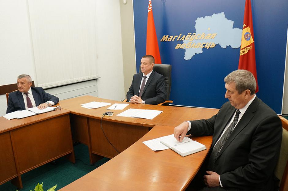 Лукашенко о работе губернатора Могилевской области: вы все-таки добьетесь перелома