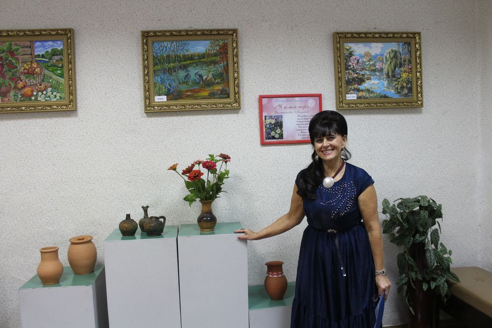 “Я и мой мир”. Выставка живописи Людмилы Зыгмантович открылась в районном музее