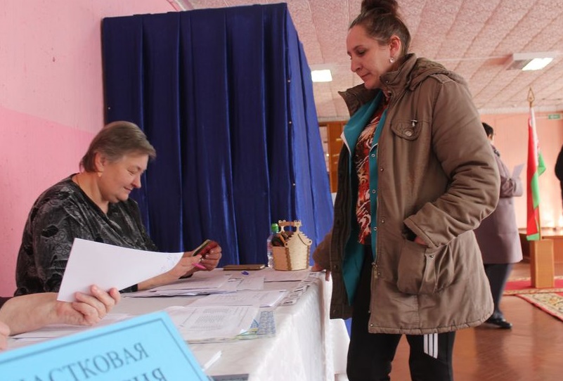 Цифры досрочного голосования: за два дня по Бобруйскому сельскому округу исполнили свой гражданский долг почти 12% избирателей
