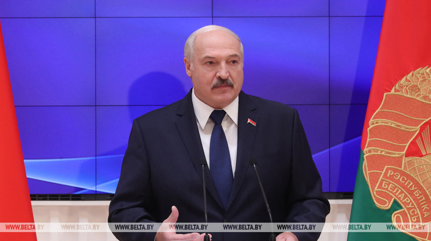 О роли парламентариев, независимости и интеграции – Лукашенко обратился к депутатам и сенаторам