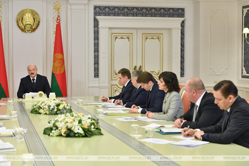 Лукашенко встретился с руководителями крупнейших государственных СМИ