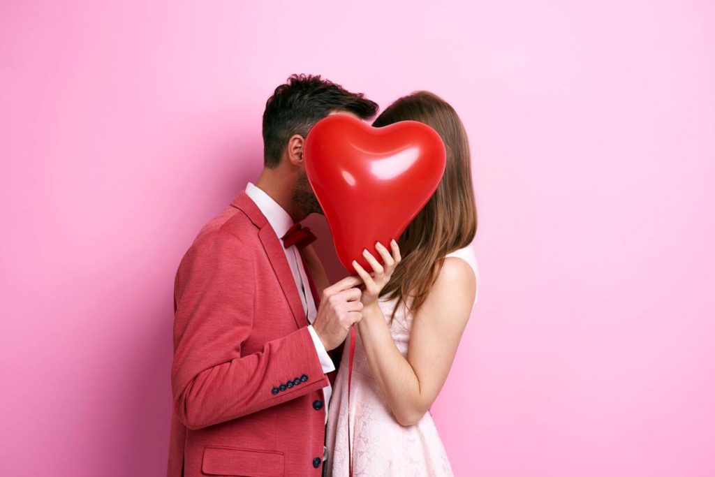 Самый романтичный праздник в году – 14 февраля. А что вы о нем знаете? (пройдите тест)