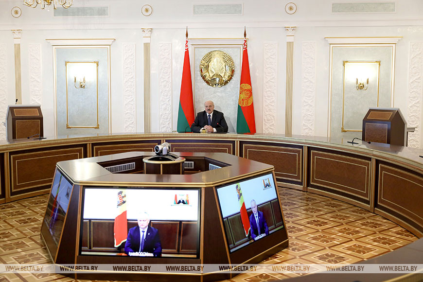 Додон о позиции Лукашенко по коронавирусу: лучше вас никто ситуацию в Беларуси не поймет