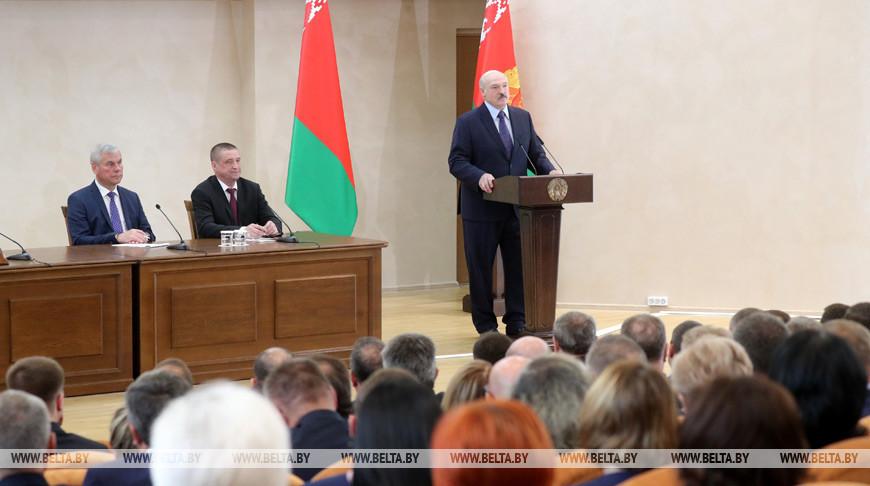 Лукашенко в Могилеве встретился с активом области