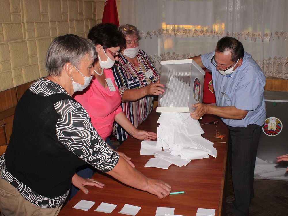 Голосование на выборах Президента Республики Беларусь завершено