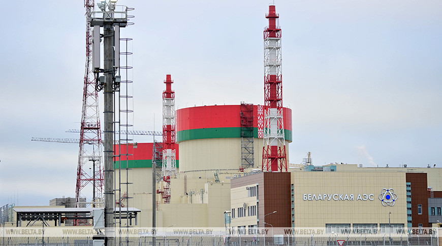 Первый энергоблок Белорусской атомной электростанции вышел на мощность 400 МВт (+видео)