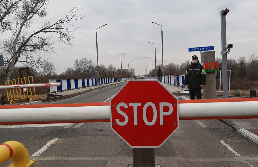 С 21 декабря Беларусь временно закрыла наземные границы
