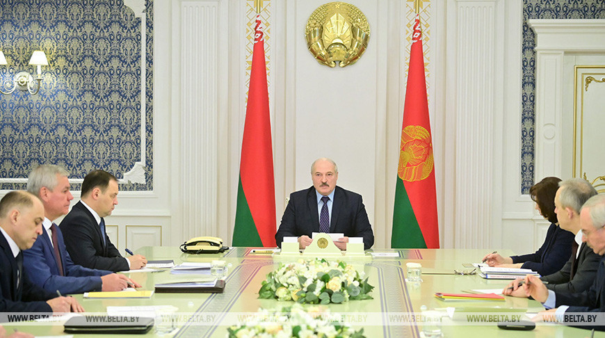 Лукашенко собрал совещание по подготовке ВНС и поставил задачи