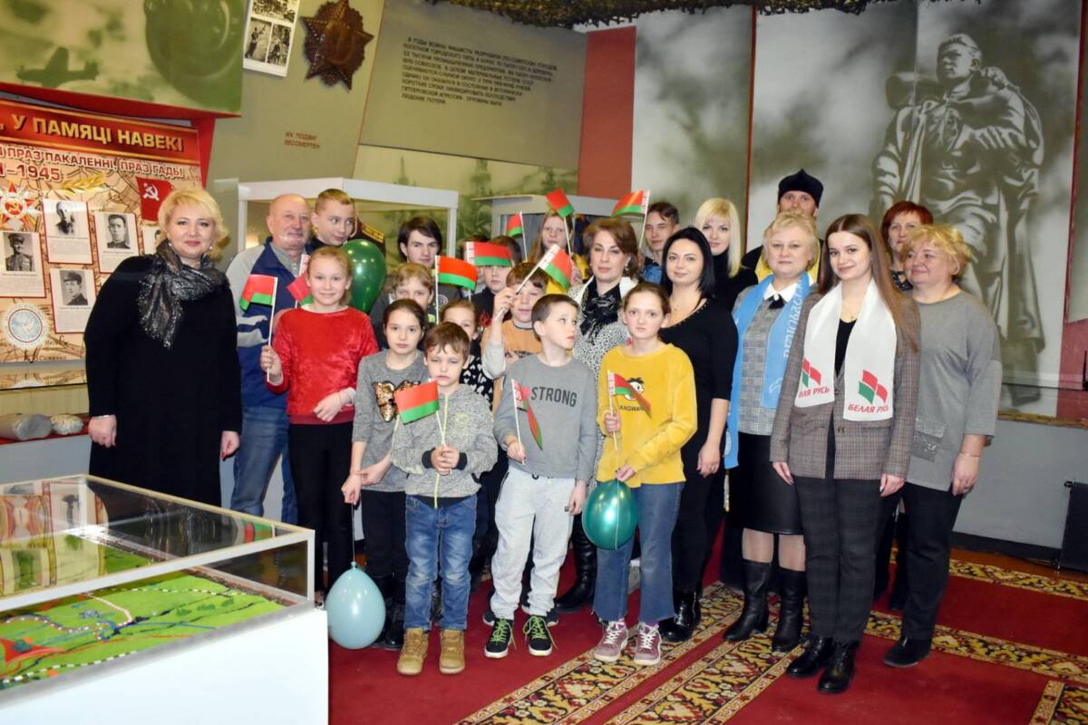 В районном историко-краеведческом музее состоялось мероприятие, посвященное трагедии сожженной белорусской деревни