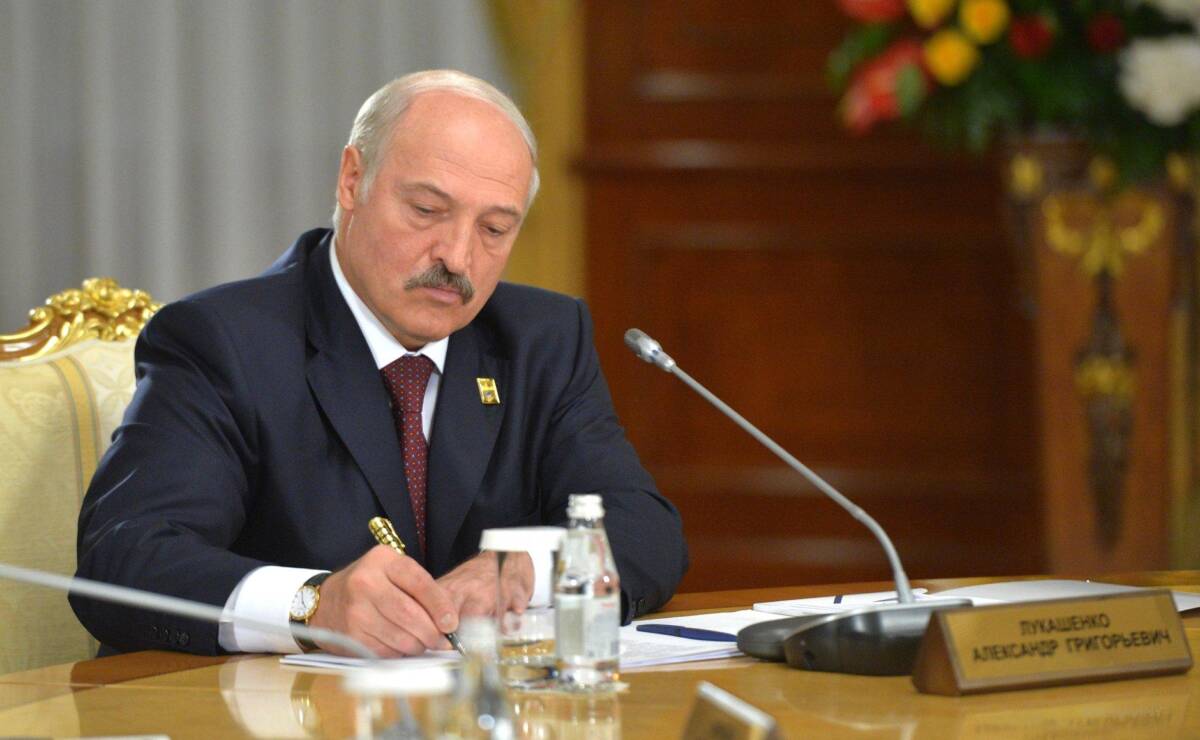 Лукашенко подписал закон о государственной защите. Кто и на каких условиях сможет ею воспользоваться