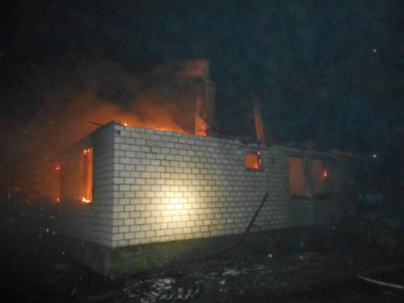 На пожаре в пос. Данилов Мост погиб мужчина