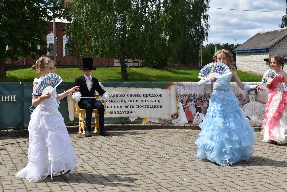 Традиционный праздник Пушкинской поэзии собрал в Телуше почитателей классика русской литературы