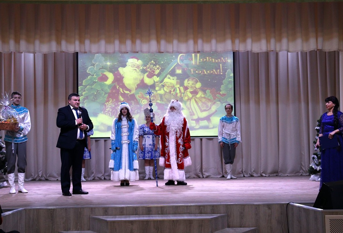 Глава района Александр Суходольский поздравил актив Бобруйщины с Новым годом и подвел итоги уходящего