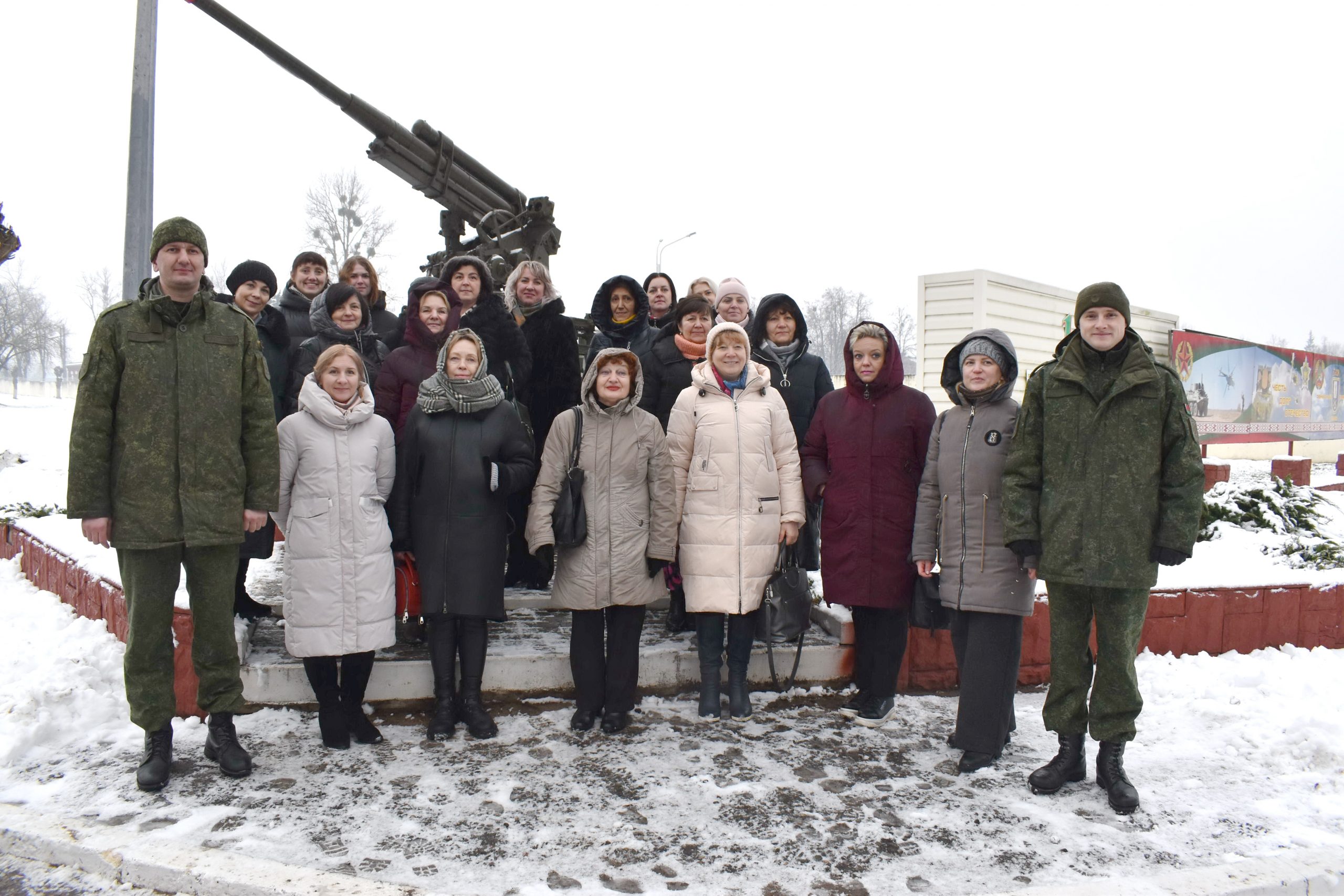 Педагоги Бобруйской районной детской школы искусств побывали в 147-м зенитного ракетном полку