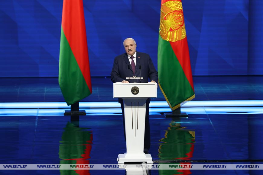 Послание белорусскому народу и парламенту. Подробности выступления Лукашенко