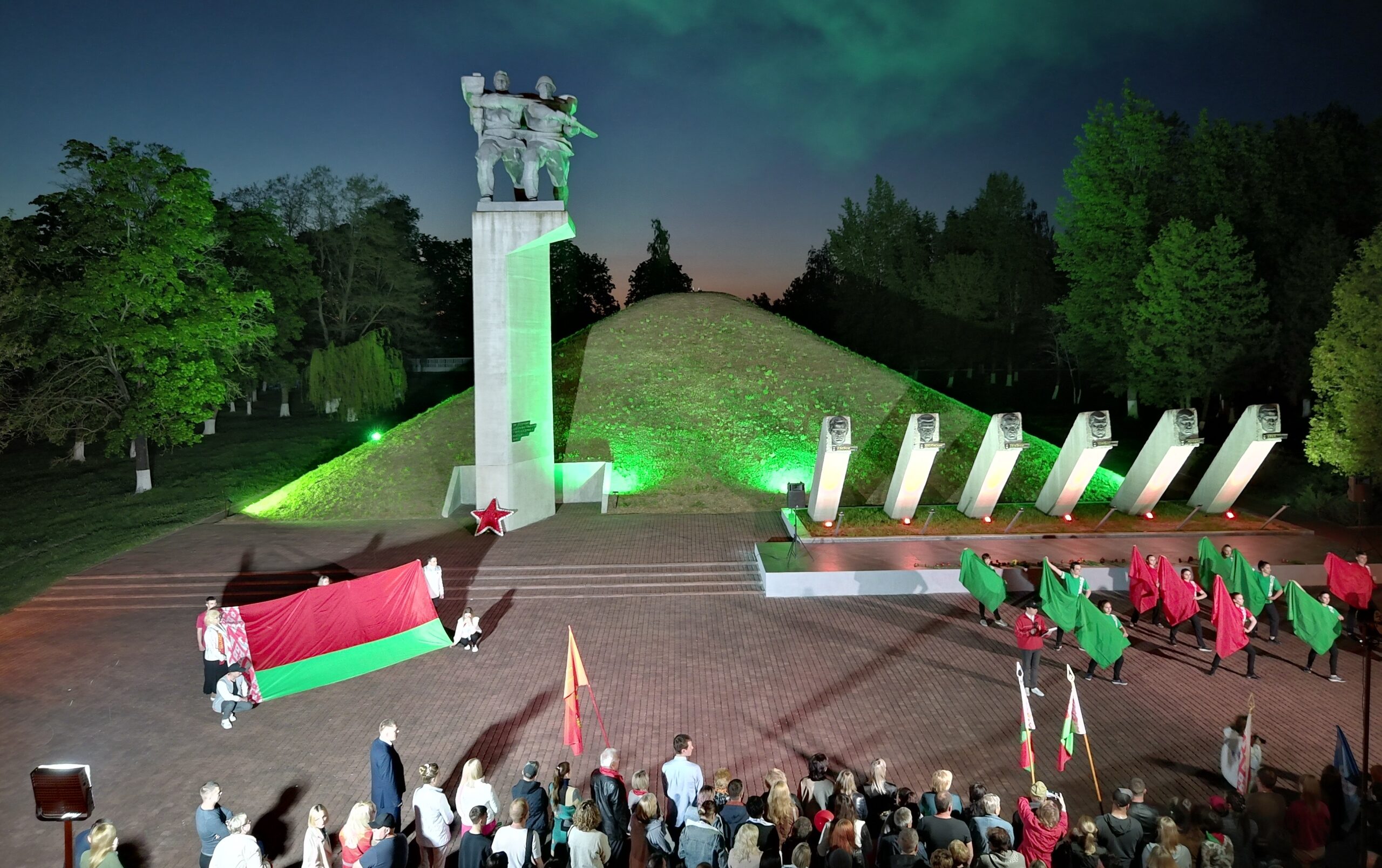 Бобруйский район присоединился к празднованию Дня государственных символов Беларуси (+видео)