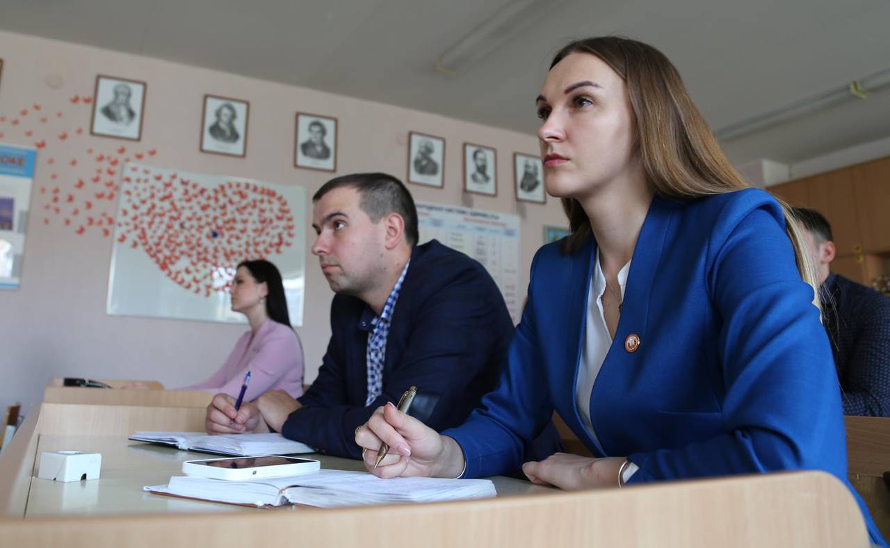 Председатель Молодежного парламента при Бобруйском райсовете депутатов приняла участие во втором областном форуме молодых парламентариев