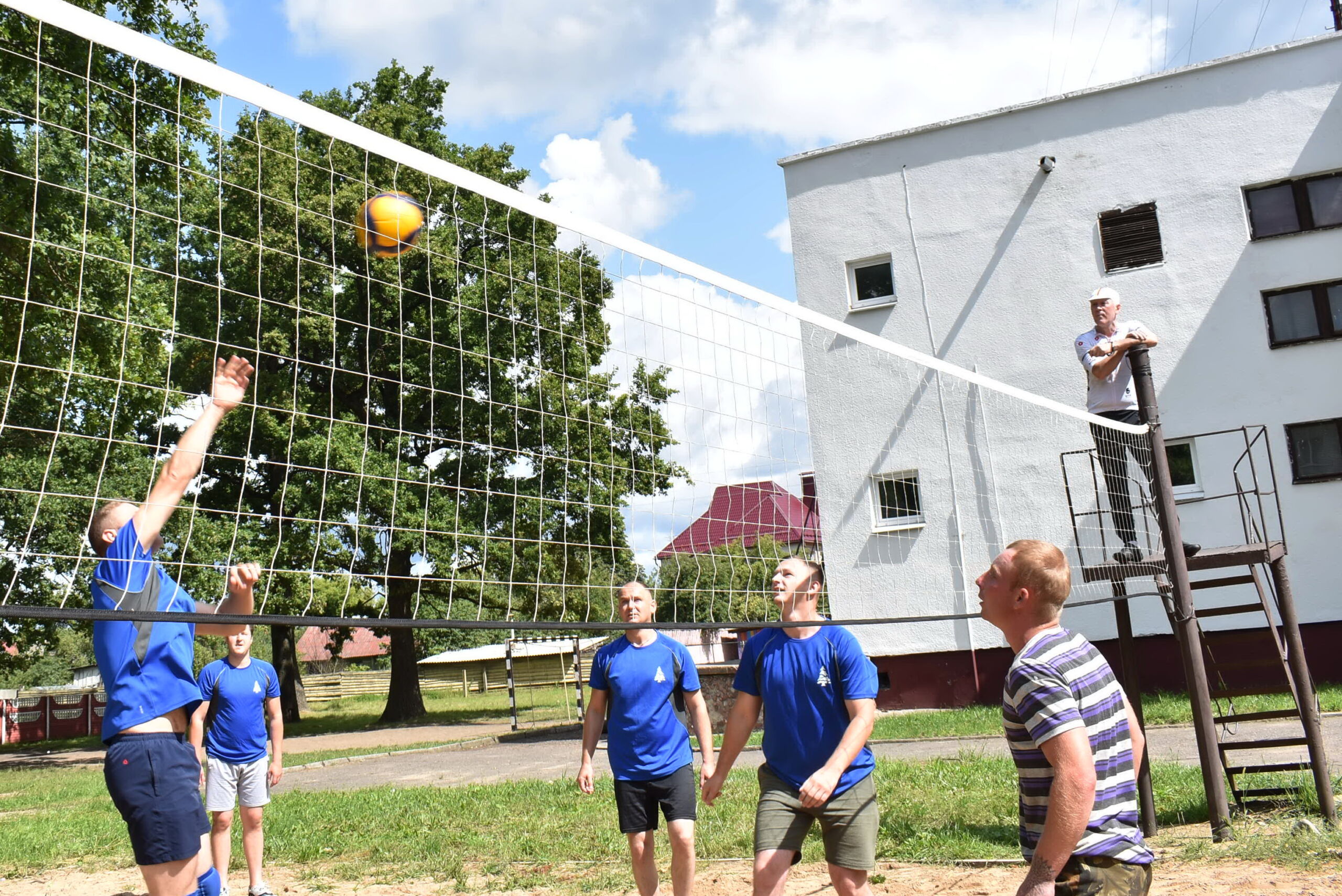 Волейбольный турнир среди работающей молодежи Бобруйского района прошел в Туголице