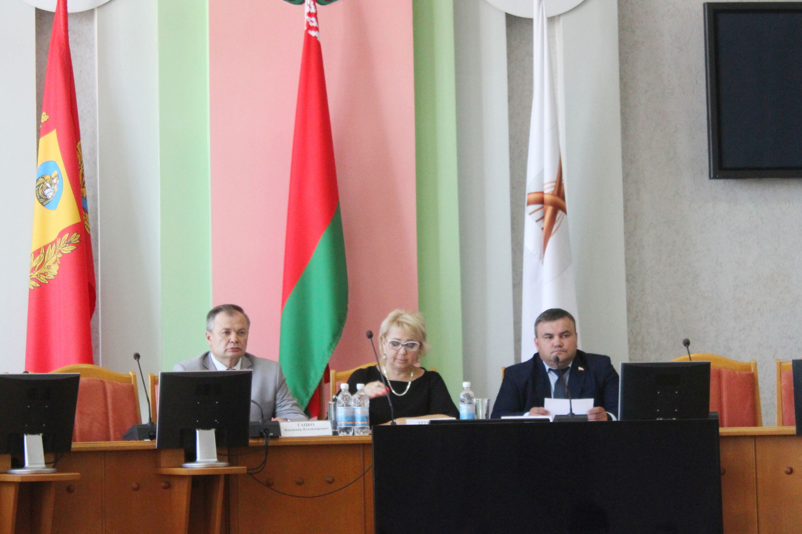 Сегодня в Бобруйском райисполкоме работала сессия районного Совета депутатов 28-го созыва