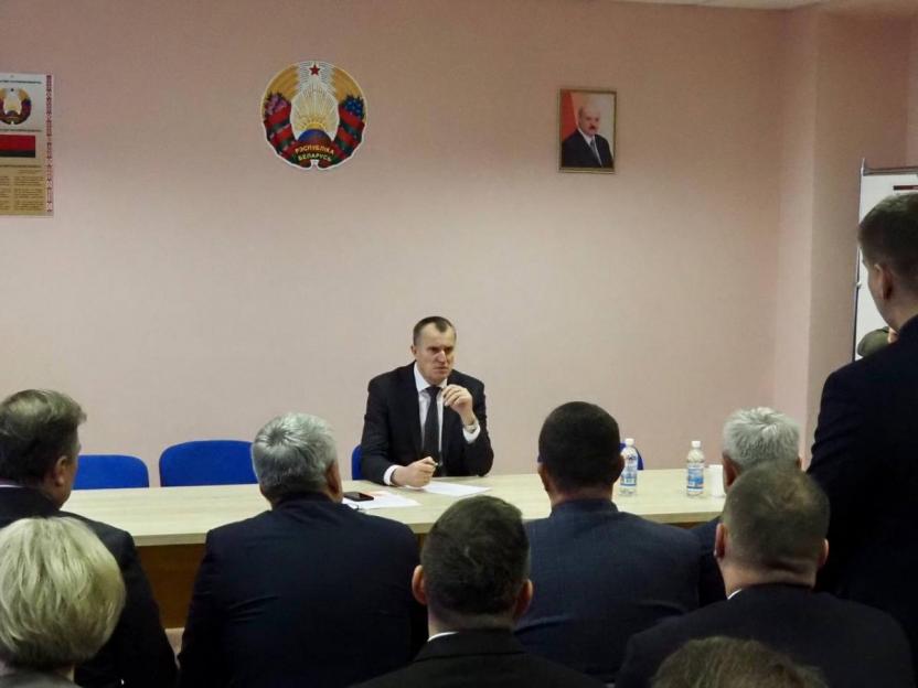 Анатолий Исаченко провел совещание по строительству нового хирургического корпуса в бобруйской городской больнице СМП