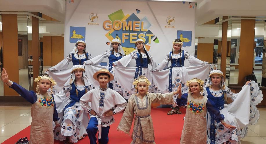 Международный фестиваль искусств «Gomel Fest» принес победу ансамблю «Ковалевские веселушки»