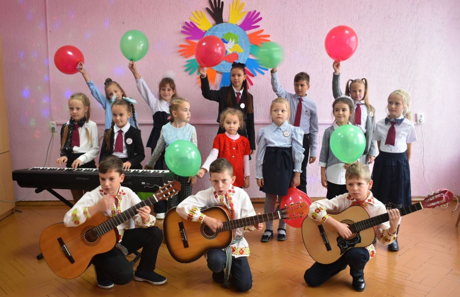 Мероприятия ко Дню единения народов Беларуси и России прошли в районной детской школе искусств
