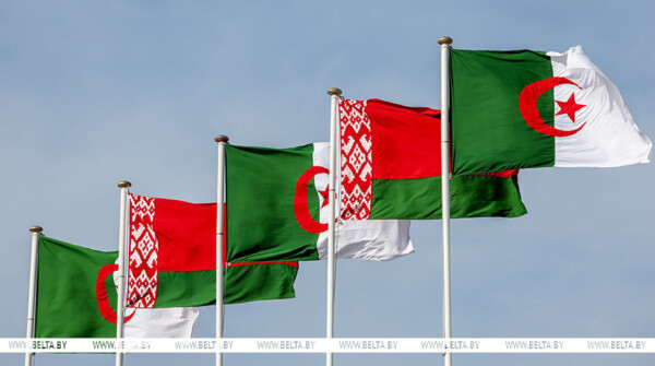 Лукашенко прибыл с официальным визитом в Алжир