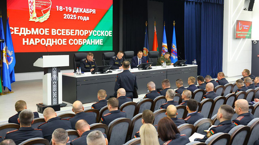 Обеспечить исчерпывающие меры безопасности. Министр МВД провел инструктаж милиции накануне ВНС