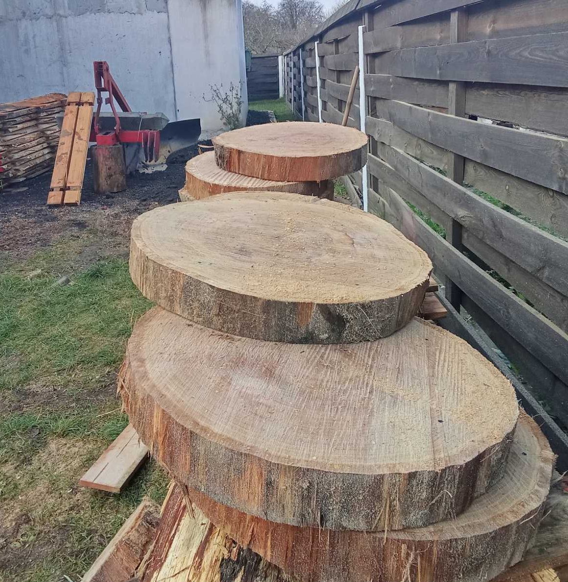 Куда девать «низкосорт»? Распиливать вдоль и поперек!