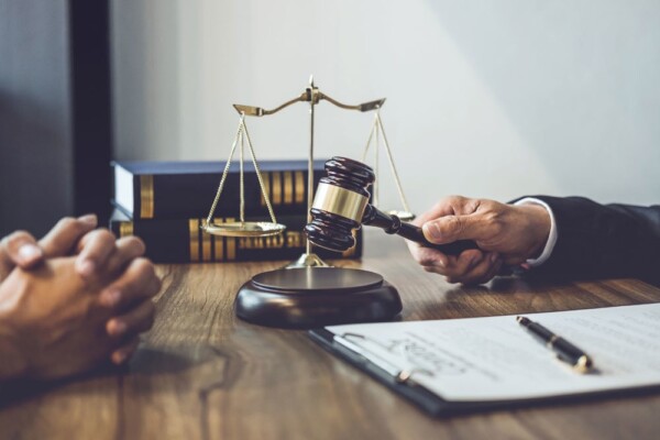 Итог совместного распития спиртного супругами: лечение одному, лишение свободы – другому