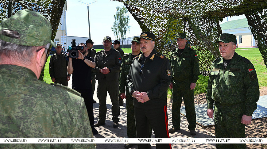 Ядерная тренировка и ВКС с Путиным, присяга, разговор с Макроном и «россиеобразующая» область. Итоги недели Президента