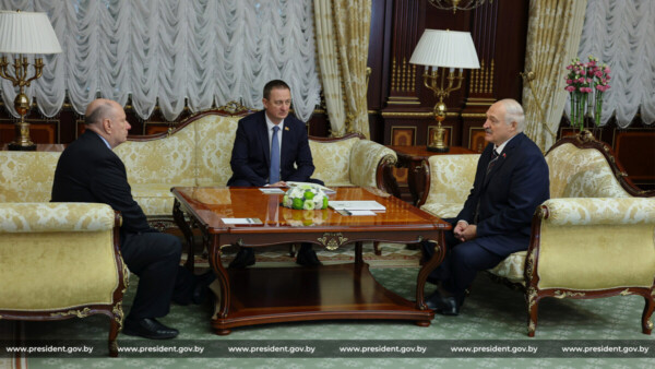 Лукашенко предложил компаниям Потанина более тесное сотрудничество с Беларусью